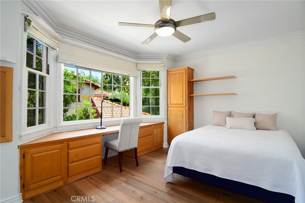 ,Agoura (850) - Residential