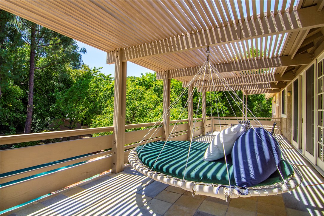 ,Agoura (850) - Residential