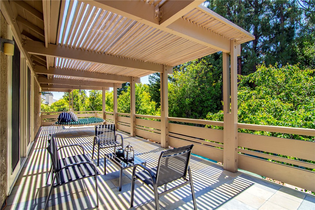 ,Agoura (850) - Residential