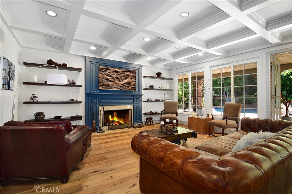 ,Agoura (850) - Residential