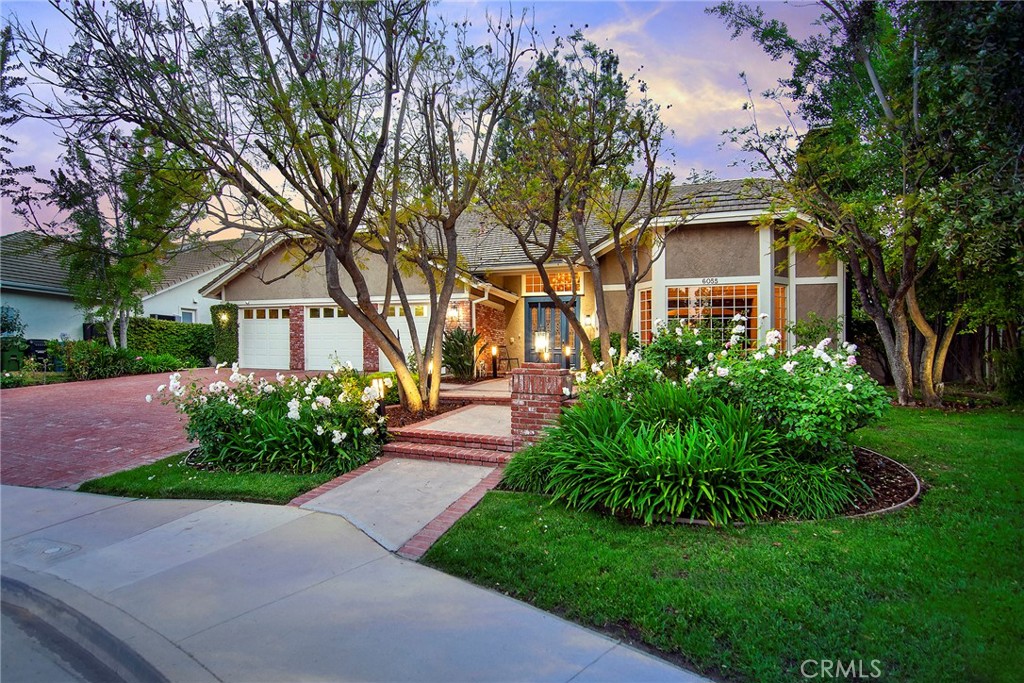 ,Agoura (850) - Residential