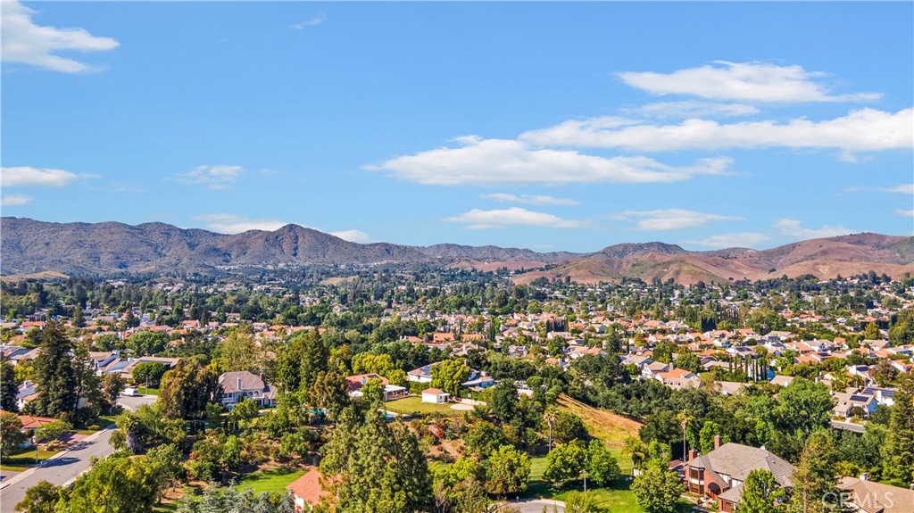 ,Agoura (850) - Residential