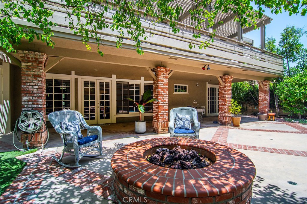 ,Agoura (850) - Residential