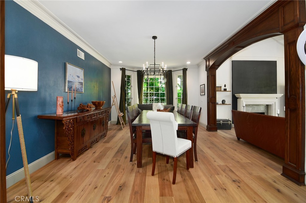 ,Agoura (850) - Residential