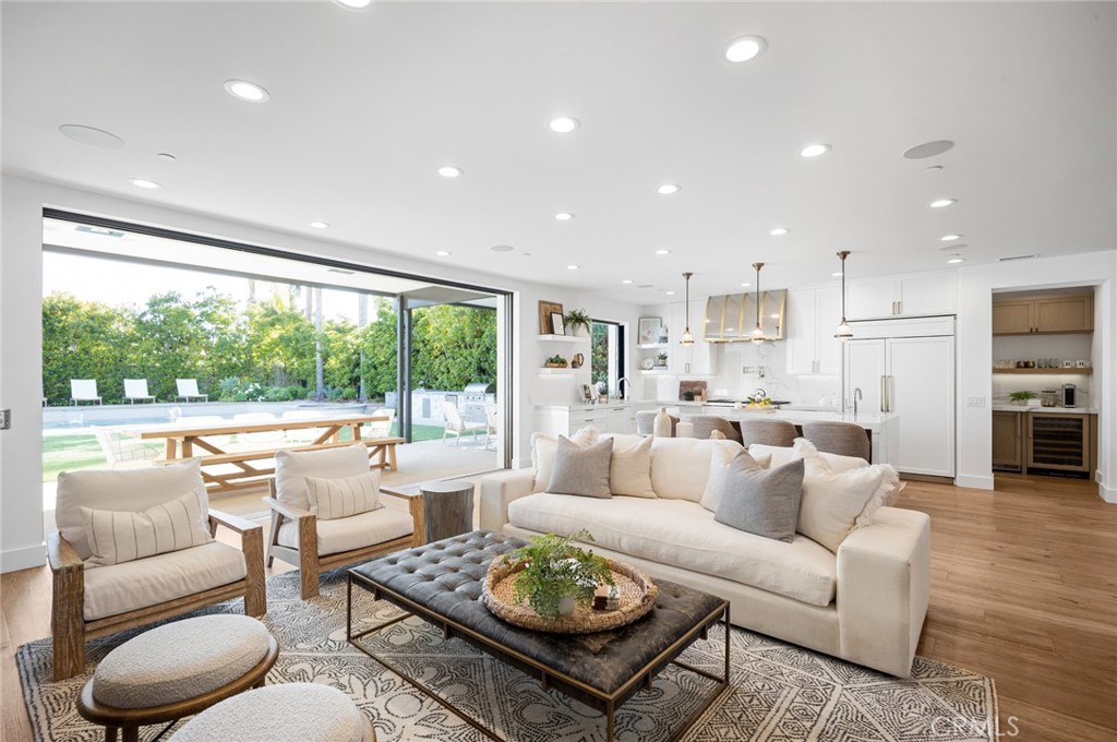 Newport Heights (NEWH) - Residential