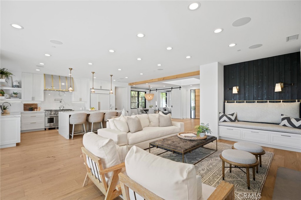 Newport Heights (NEWH) - Residential