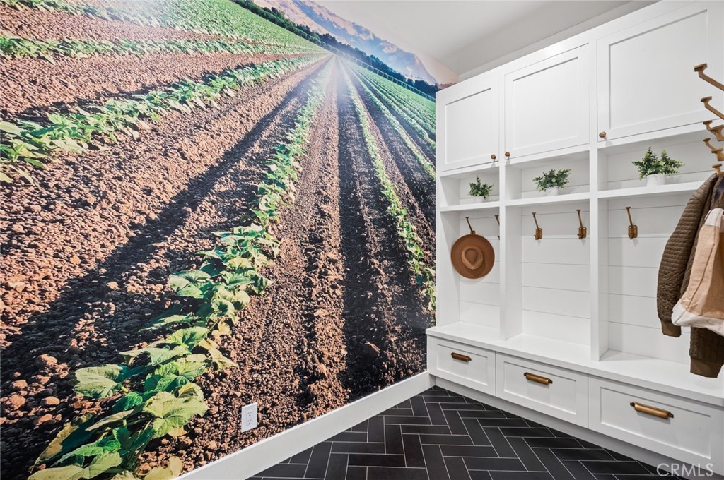 Newport Heights (NEWH) - Residential