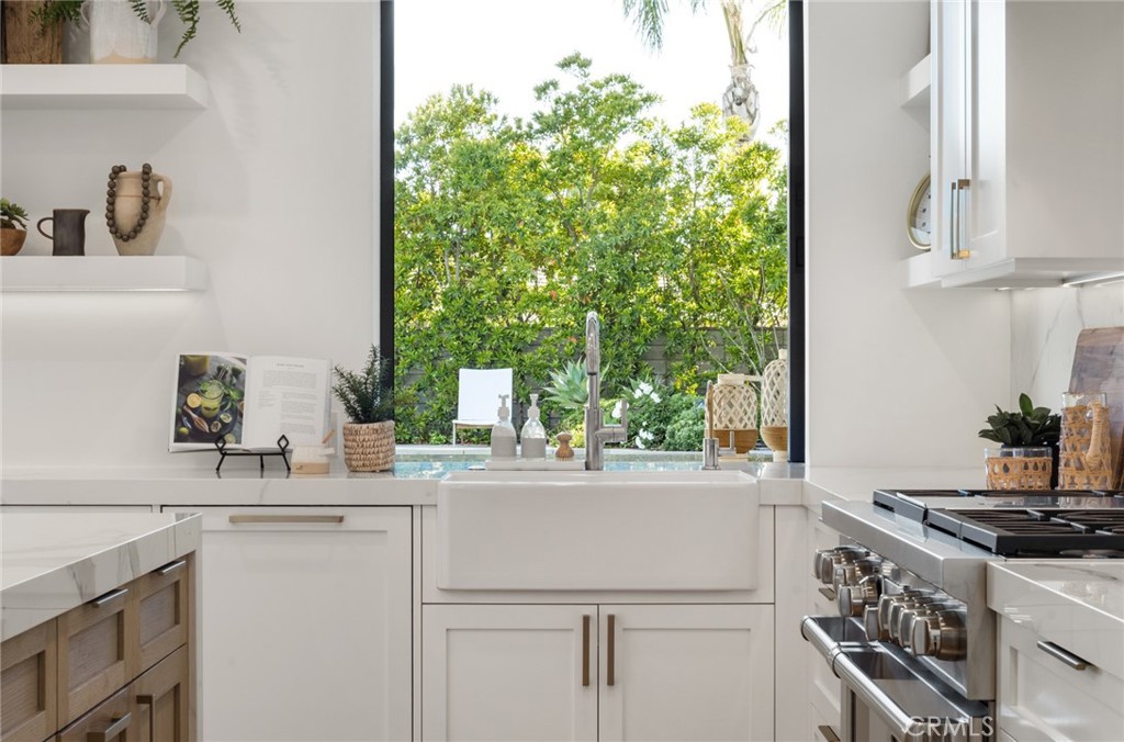 Newport Heights (NEWH) - Residential