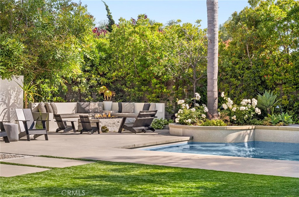 Newport Heights (NEWH) - Residential