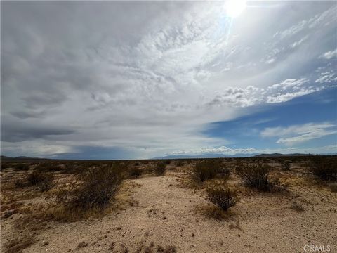 Photo of 0 Cypress Rd, Adelanto, CA 92301 (MLS # EV24196495)