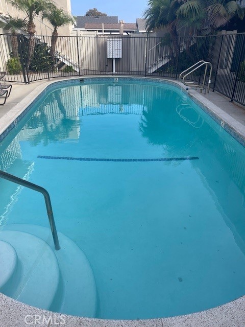 1200 Rutland Road 4