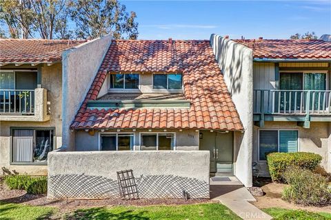 1533 Camelot Drive Corona CA 92882