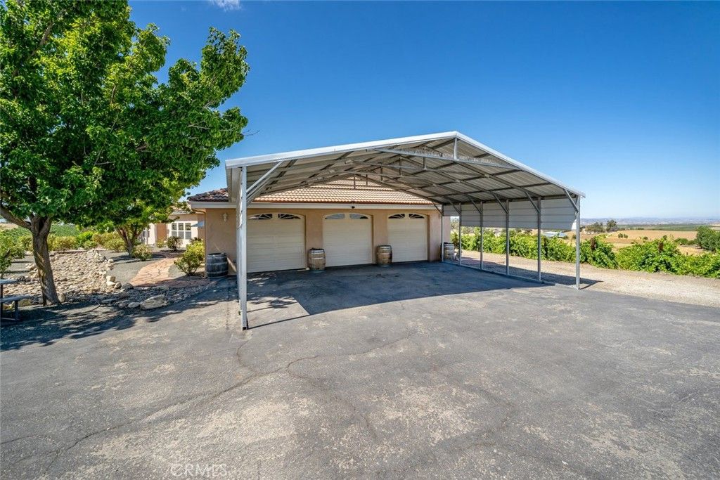 listing image 64