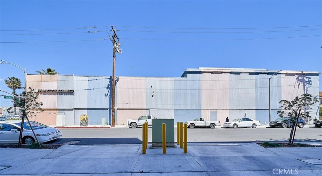 1600 Long Beach Boulevard