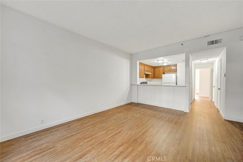 730 W 4th Street 311 Long Beach CA 90802