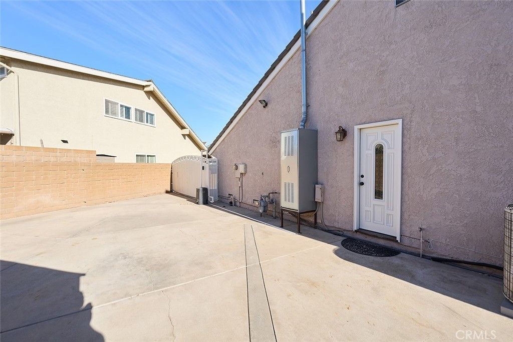 listing image 62