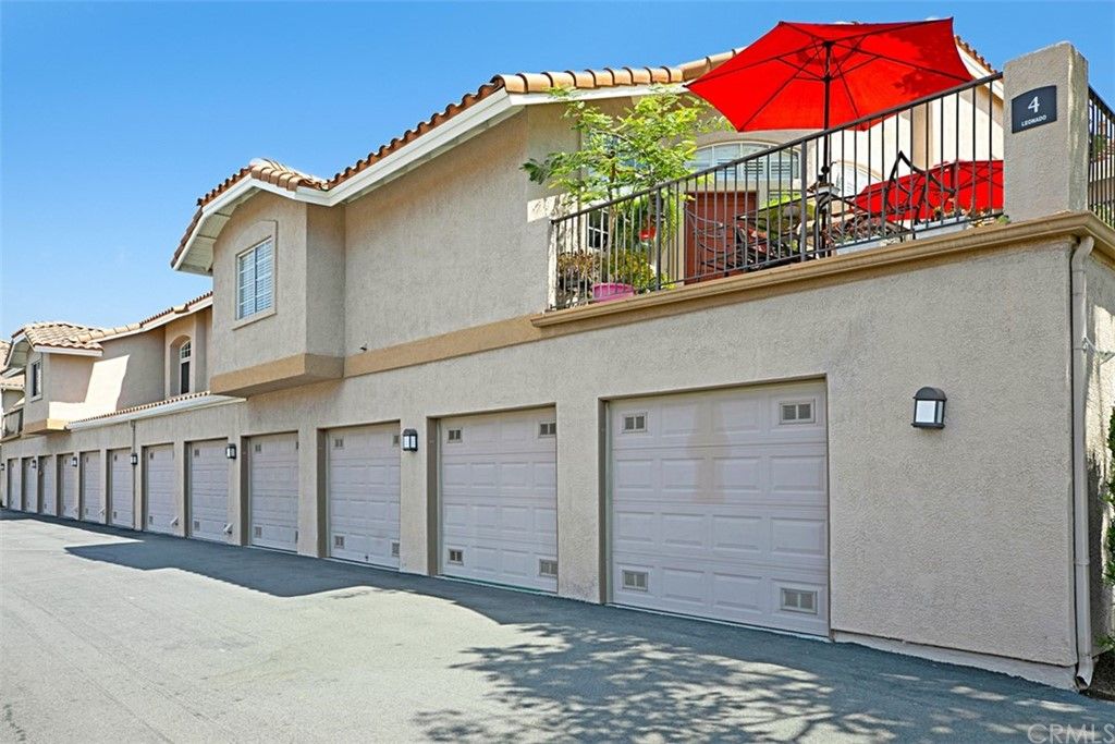 listing image 130720823602455353522