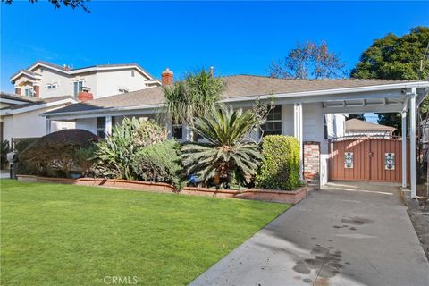 A home in Inglewood