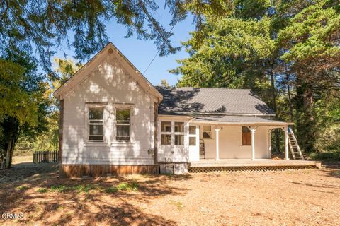 A home in Fort Bragg