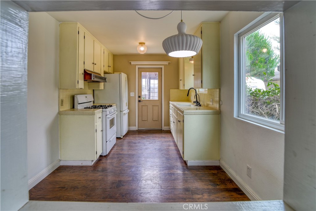 Cuesta by the Sea(590) - Residential