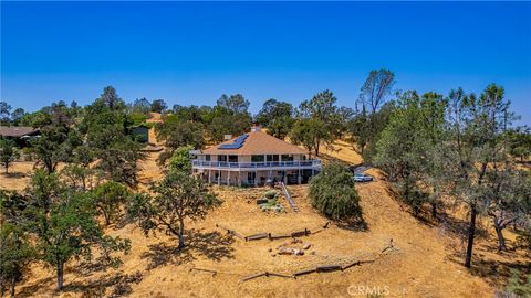 A home in Coarsegold