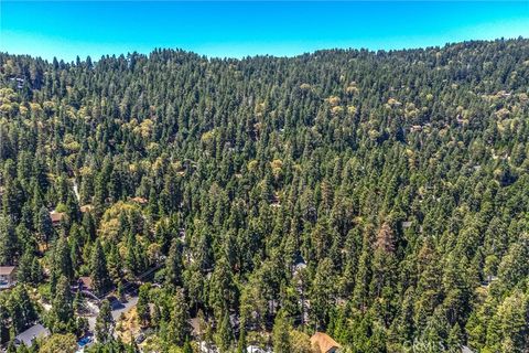 A home in Crestline