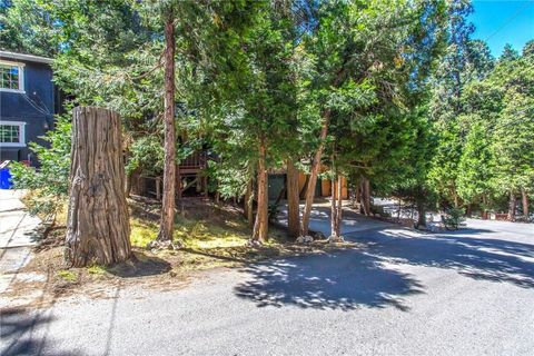 A home in Crestline