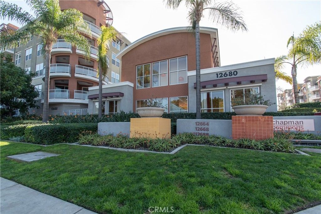 listing image 130724864307195283780