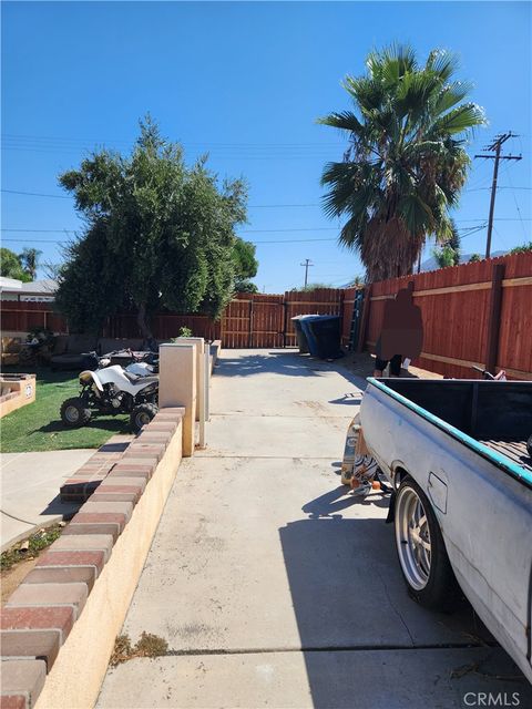 A home in Lake Elsinore