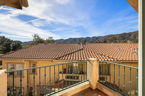 A home in La Crescenta