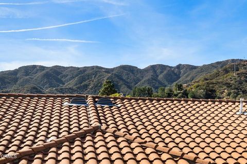 A home in La Crescenta