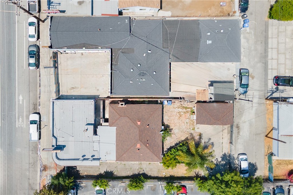 Properties 1 7436 Lankershim Boulevard