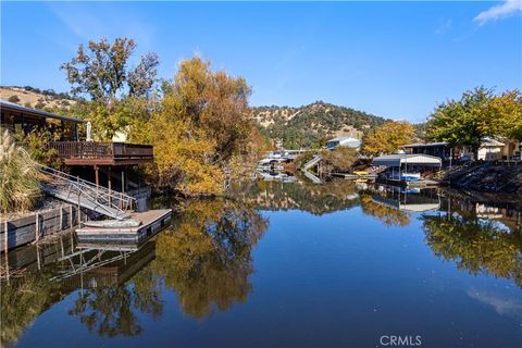 A home in Clearlake Oaks