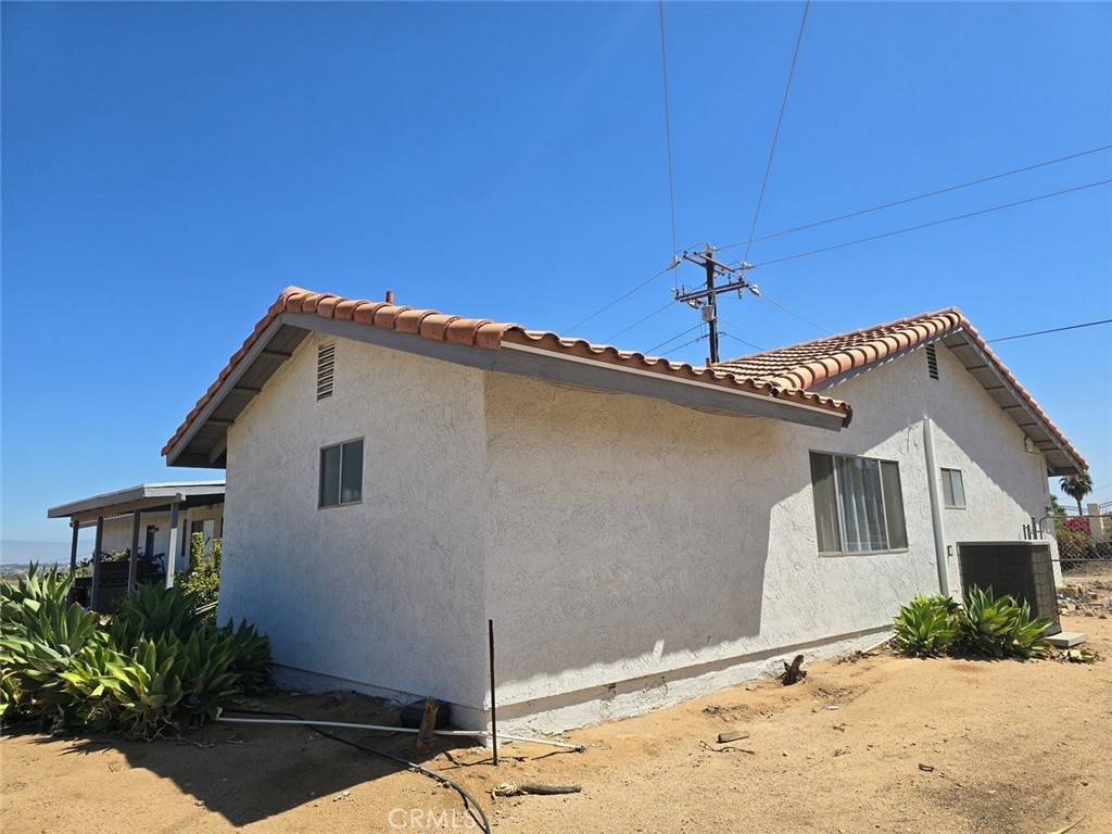 20061 Lounsberry Road