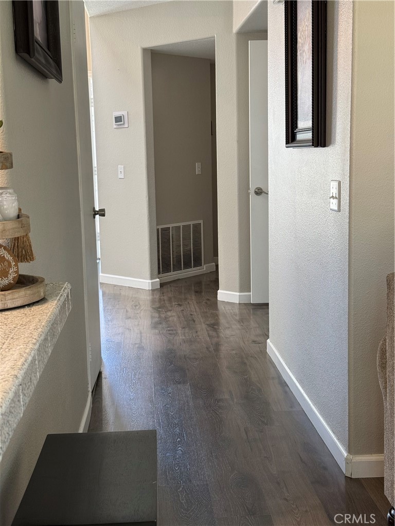 1424 Las Rosas Drive