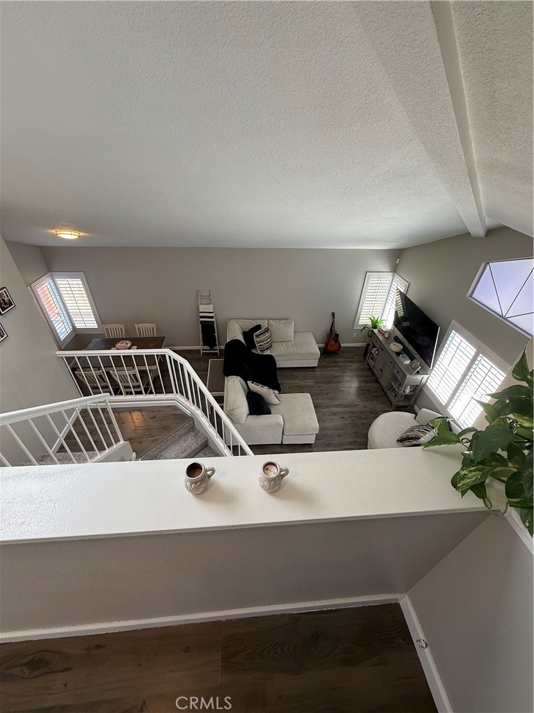 1424 Las Rosas Drive