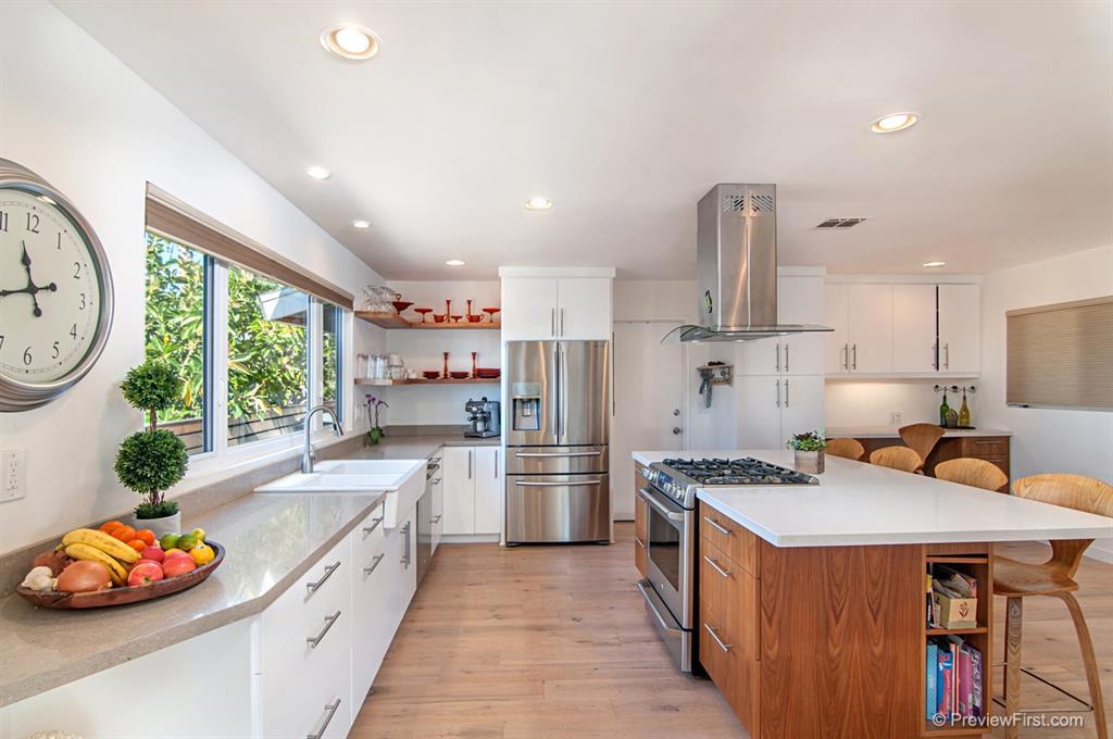 Beautiful 1-story in desirable area south of Birmingham w/pano horizon ocean vu on quiet cul-de-sac. Remodeled kitchen w/quartz countertops, custom walnut cabinets, new appliances. Remodeled living room & fireplace w/custom beams, wood flooring, recessed lighting. Remodeled designer master bath. Sunset mag drought-resistant backyard perfect for watching sunsets & entertaining. New water heater, ceiling fans, electrical panel, fencing, drains, irrigation, landscaping, Trex deck.Run don't walk to this one. Neighborhoods: Poinsettia Heights Equipment: Garage Door Opener, Range/Oven, Shed(s) Other Fees: 0 Sewer: Sewer Connected Topography: LL