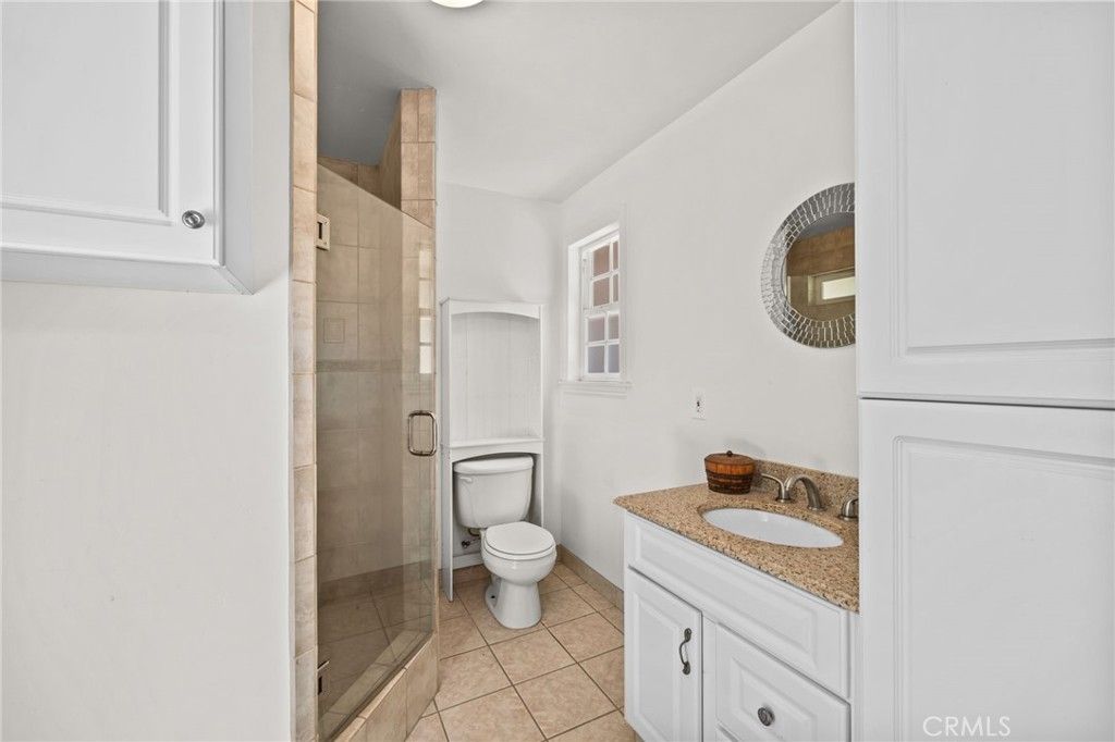 listing image 52