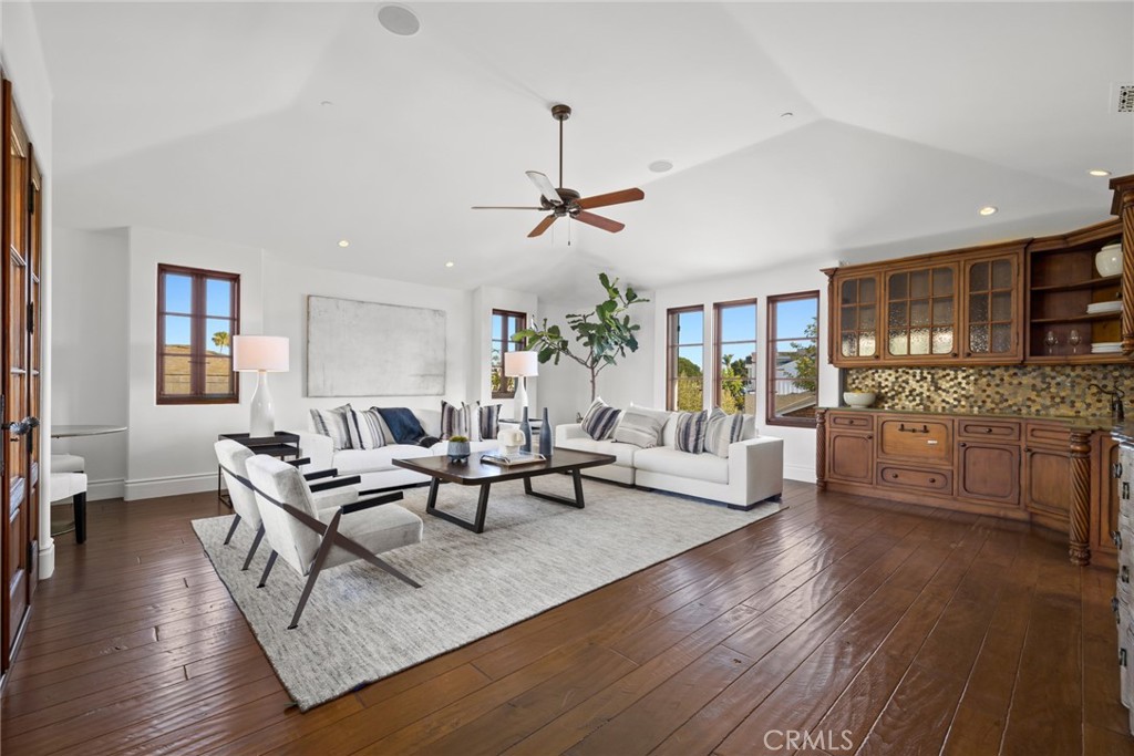 Balboa Peninsula Point (BLPP) - Residential