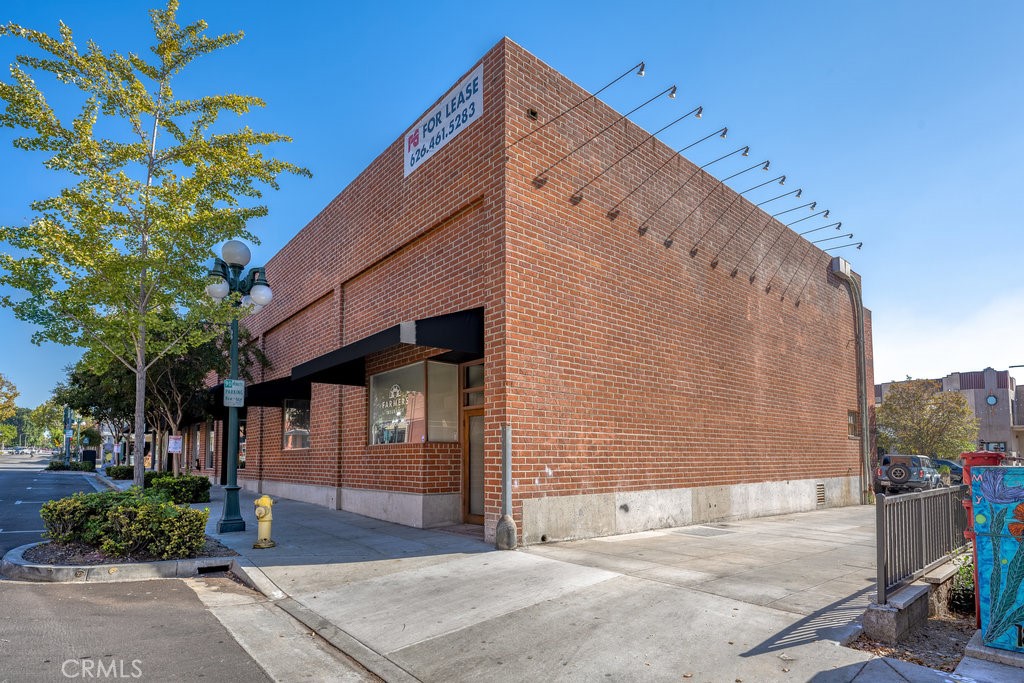 501 S Myrtle Avenue