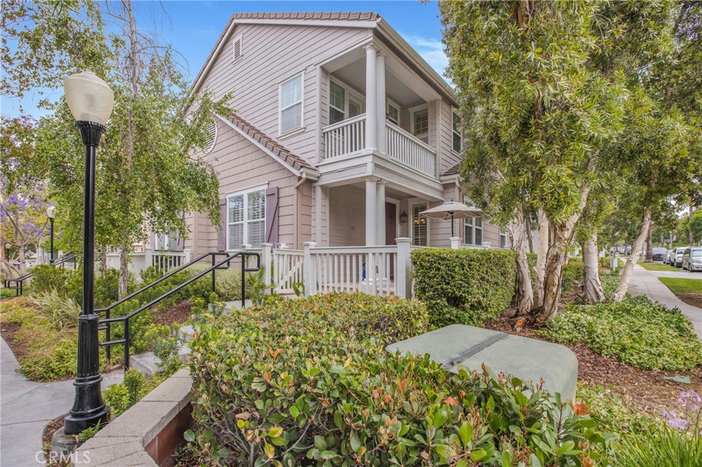 Photo 1 of 27 of 181 Sklar Street 61 condo