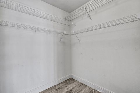 listing image 40