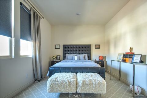 listing image 50