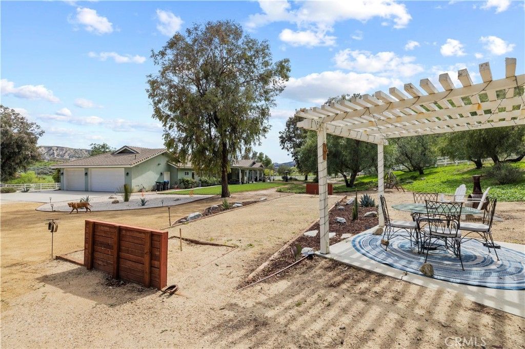 listing image 38