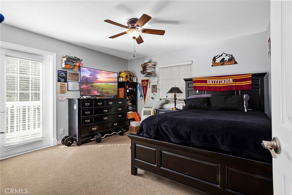 listing image 130726554334618655023