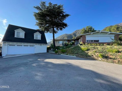 A home in La Crescenta