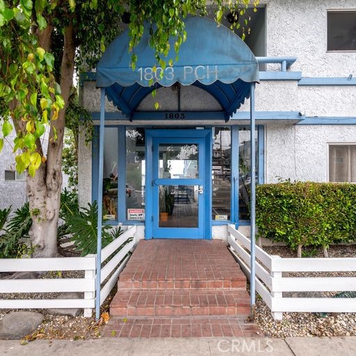 This North Hermosa Beach 28 Unit Apartment building is a great opportunity for Investors. 26 Units are One Bedroom One Bathroom, the other Two apartments are Two Bedroom One Bathroom. It is on a Huge approximately 18,500 Sq. foot lot. This A+ Location has a lot to offer being just a few short blocks to Downtown for Great Entertainment, Shopping and Fine Dining Restaurants. Not to mention the Pristine Beaches that Hermosa offers along with the Bike path and Greenbelt. The Complex has 28 Covered Carport Parking spaces, an in-ground swimming pool and on site Laundry facility. Hermosa Beach also offers an Award winning Public School District.