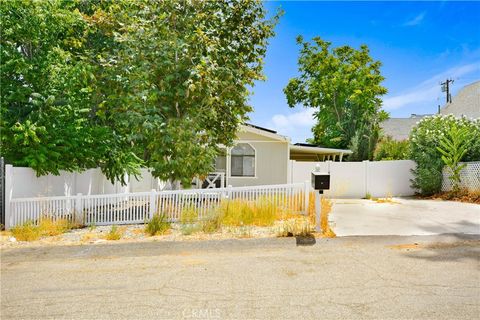 A home in Lake Elsinore