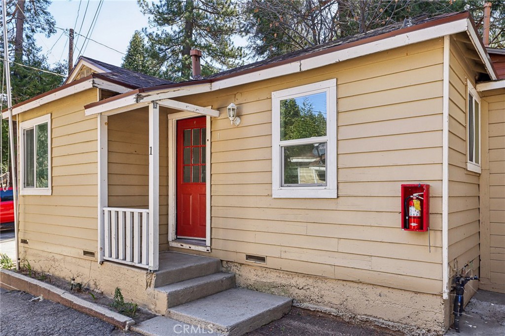 620 Wildrose Lane