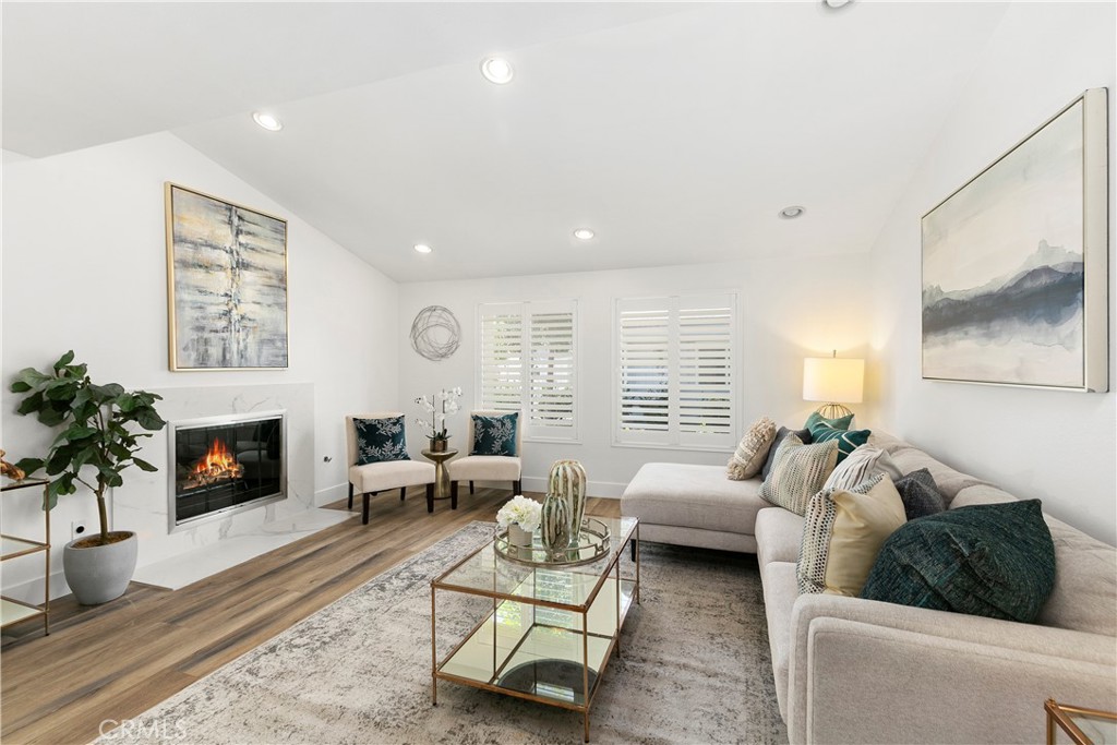 Island Village (ISV) - Residential